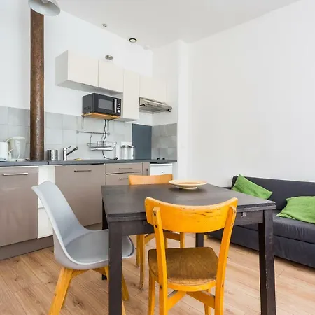 36sq Near Diderot/ledru-rollin דירה
